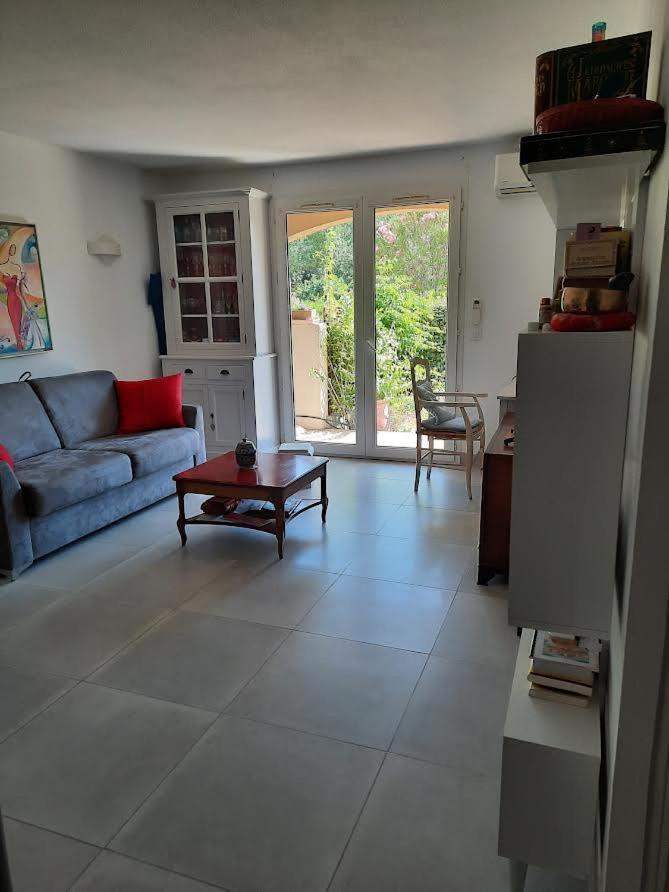 Rez De Jardin Zen, 50 M2, Aux Portes De L Esterel Et Proche Mer, Parking Gratuit Apartment Frejus